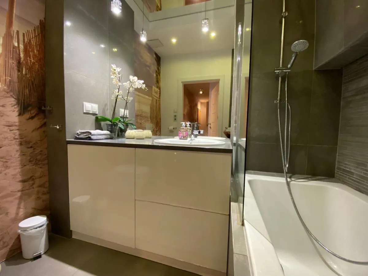 Ann Apartament Nadmorski Dwor グダニスク